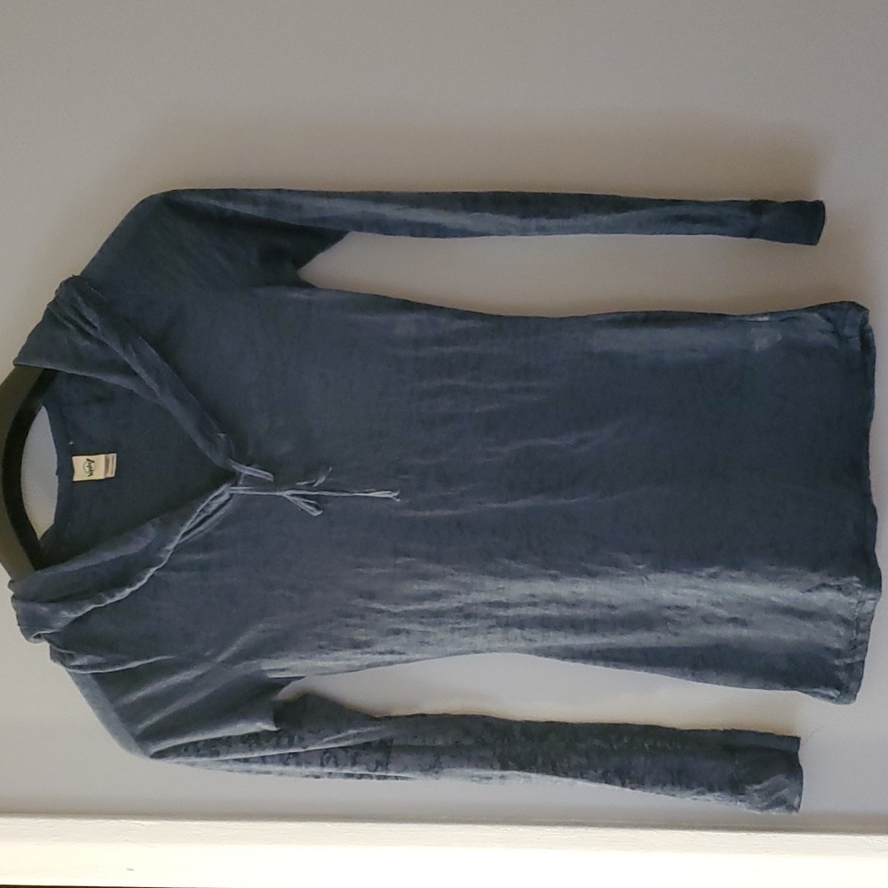 Kavio Long Sleeve Shirt